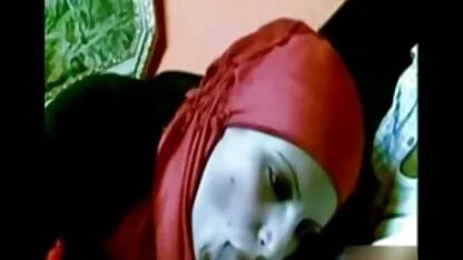 Arab dengan hijab merah besar cerita dewasa anakku suamiku