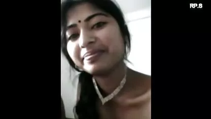 Pacar yang cantik, Payudara tekan bokep lita