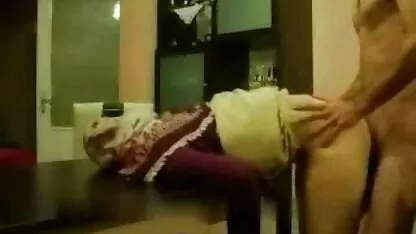 Arab saudi bercinta di ruang makan vidio gudang sek