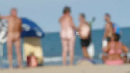 Lihat nude beach dengan passers-by lihat! ngesek cina