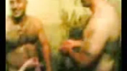 Arab tuangkan semuanya cerita daun muda sex