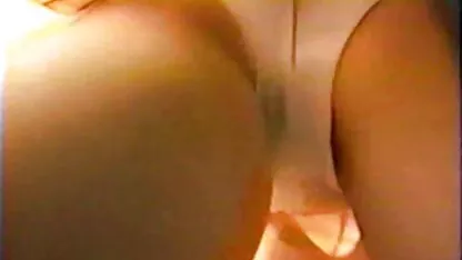 String T-back bersihkan layar besar bokep live bigo