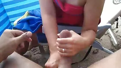 Besar di pantai,  bokep kerajaan selingkuh