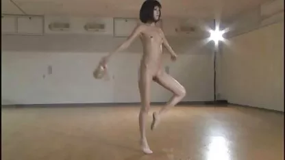 Pebasingan balerina. jepang mother sex