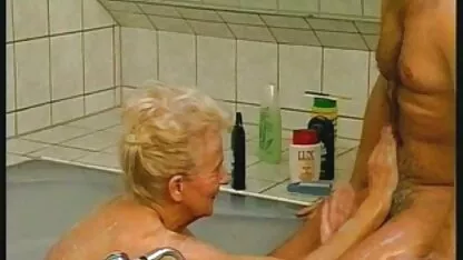 Jerman tante barat ngesex