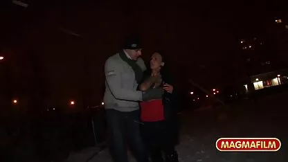 Tiga Orang Remaja di depan umum berlin karaoke bokep