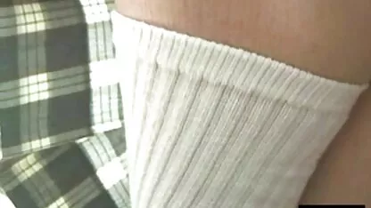 Celana dalam kamera tersembunyi.  artis indo pemain bokep