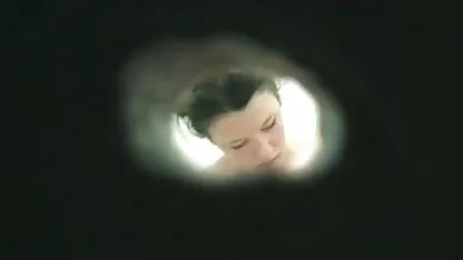 Remaja carrie tertangkap di ruang ganti video mesum tante dan keponakan