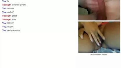 Cewek Italia seksi dengan payudara sempurna. jilbab ngetot