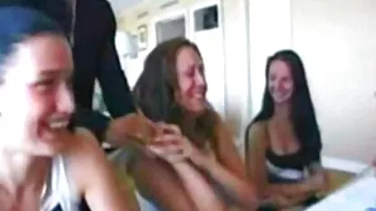 Rocco untuk pistolnya live indo porn