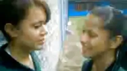 2 lil Dominika jalang download nonton video bokep