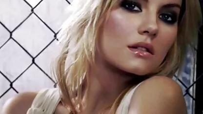 Kakiku streaming bokep cleopatra