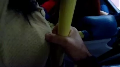 Masturbasi, kita (menyentuh dada) ) bokep suster toge