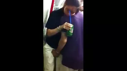 Fetish gun delante en el metro asiatico download video sex versi panjang