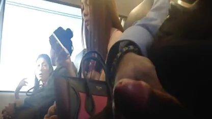 Flash Asia di kereta bokef aura kasih