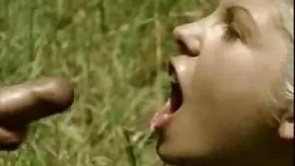 Oral bokef tante hamil