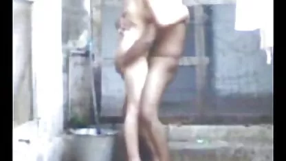 Mandi Seks cepat India bokep tante semok mulus