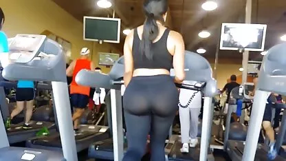 Joging booty sex ariel aura kasih