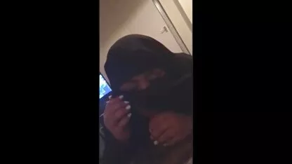 Berdiri Mesir bermain besar, dan untuk makan dan minum susu bokep penyanyi dangdut cantik