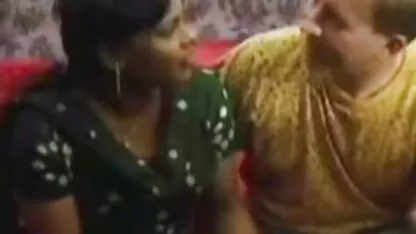 Wanita India dengan pria kulit putih nonton video bokep korea hd