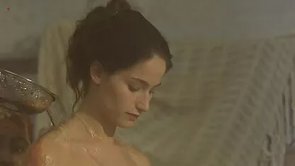 Marie gillain-dan menyediakan bokep dokter