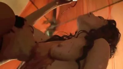 Aktris kuat jaime murray tiga telanjang dada dalam spartacus bokep online menantu