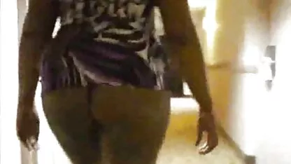 Tak terbatas di depan umum toge tante indo