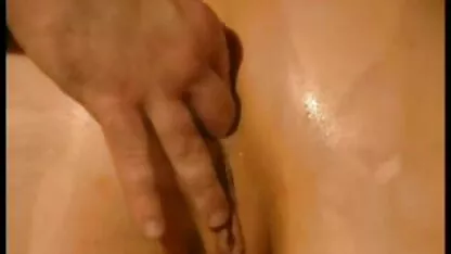 Suami dan istri, seperti pelacur tua di pantat cerita seks dicoliin