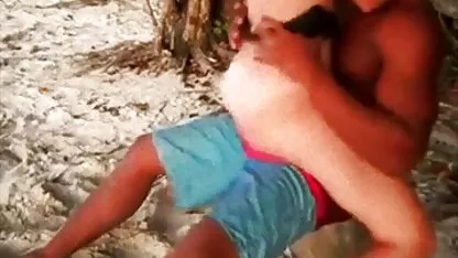 Telepon baru menangkap liburan Jamaika dengan indah! xnxx jilbab indonesia