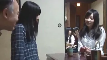 Five sisters Part 01  video nyepong sampe crot