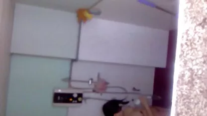 Adikku mandi bokep asia hd
